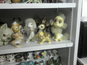 vintage-animal-figurines